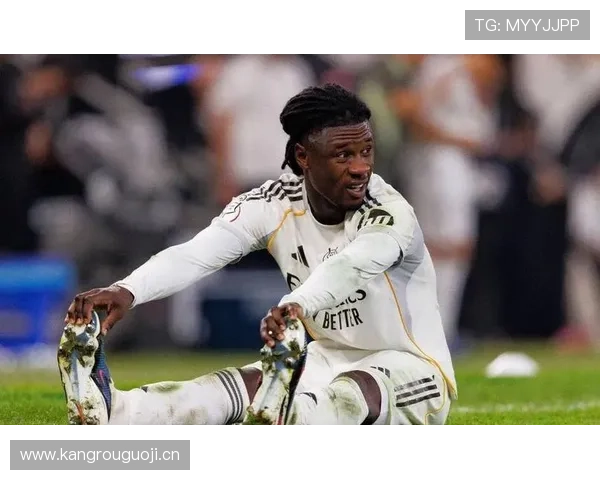 卡马文加16岁法甲首秀震惊欧洲解析