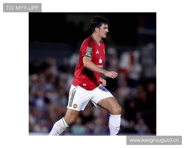 曼联转会策略失误影响：对引援效果及球队表现造成阶段性波动