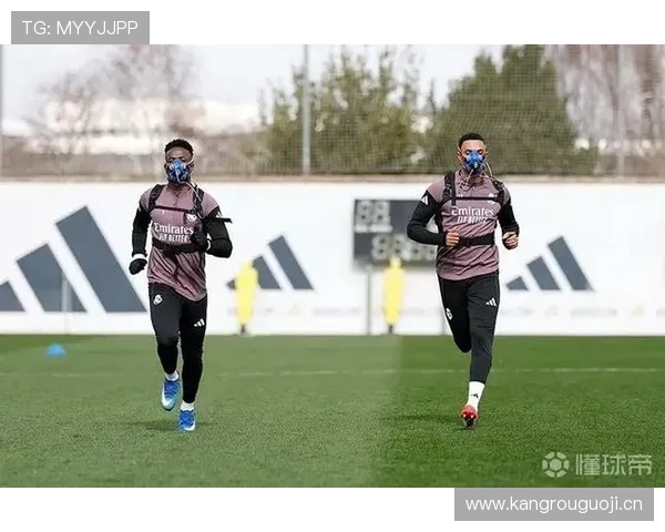 卡瓦哈尔与阿诺德:边卫助攻模式从传中依赖转向内切渗透 卡瓦哈尔与阿诺德:边卫助攻模式从传中依赖转向内切渗透