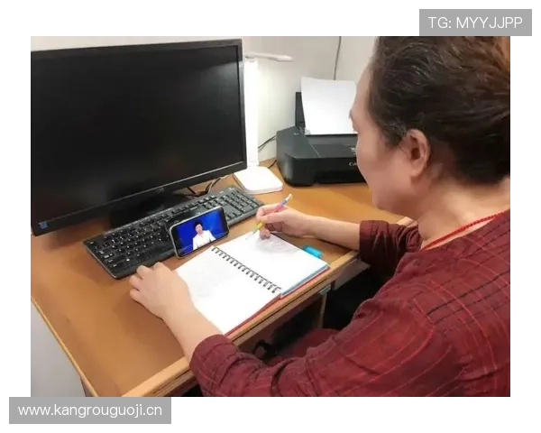 史梦瑶每天5点起床练枪，手机相册里全是靶纸