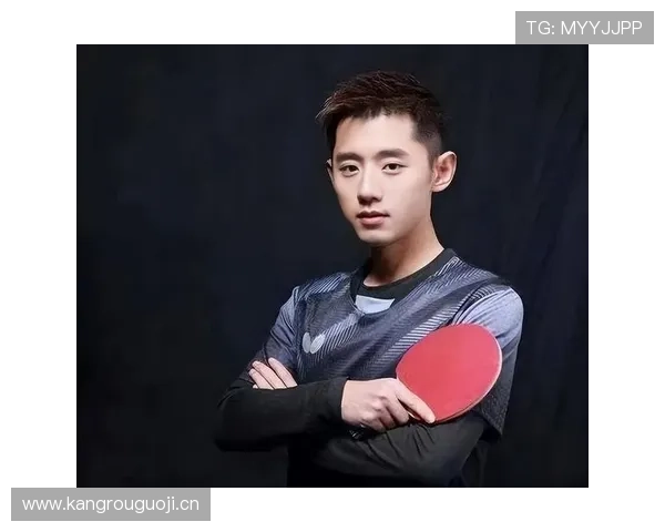 张继科退役后住的那套别墅，保洁阿姨说光地板就得擦三天