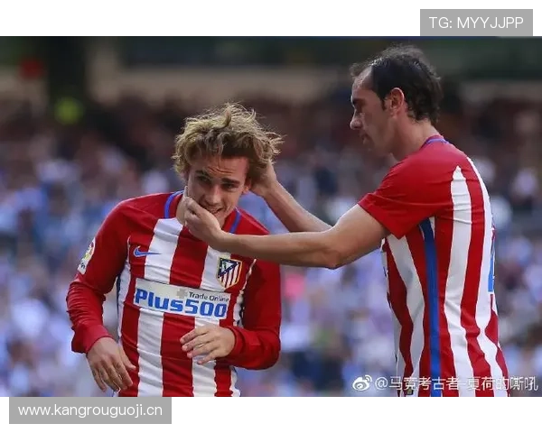 格列兹曼与菲尔米诺：影锋与伪九号战术角色对比分析